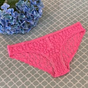 *FREE W/Purchase Vintage Victoria’s Secret Heart Lace Bikini L